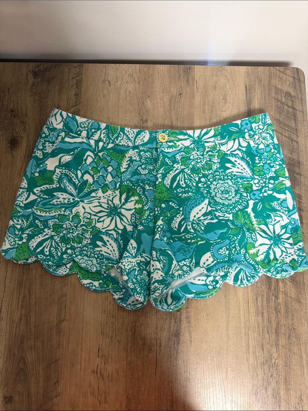 Lily Pulitzer Floral Scallop Hem Women's Shorts - Teal & White Size 12